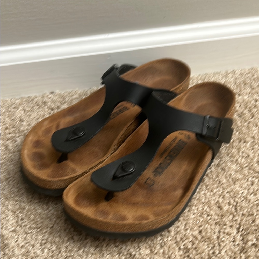 Birkenstock Gizeh sandals